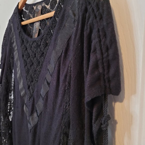 🍂 Free People South of the Equator Tassel Top - Picture 4 of 12